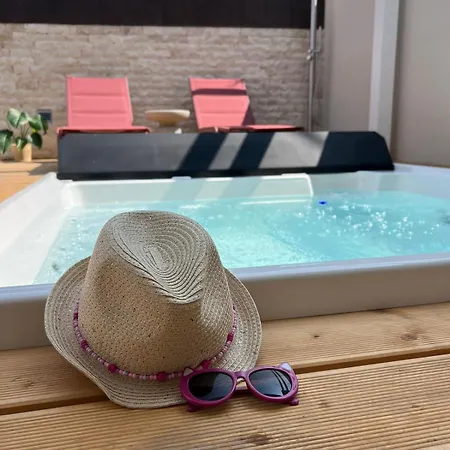 Holiday home Al Borgo 02 Luxury Suites In Sardinia Paulilatino