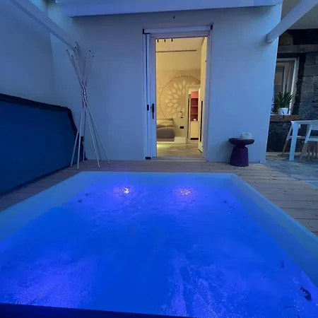 Al Borgo 02 Luxury Suites In Sardinia Holiday home *
