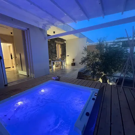Holiday home Al Borgo 02 Luxury Suites In Sardinia Paulilatino